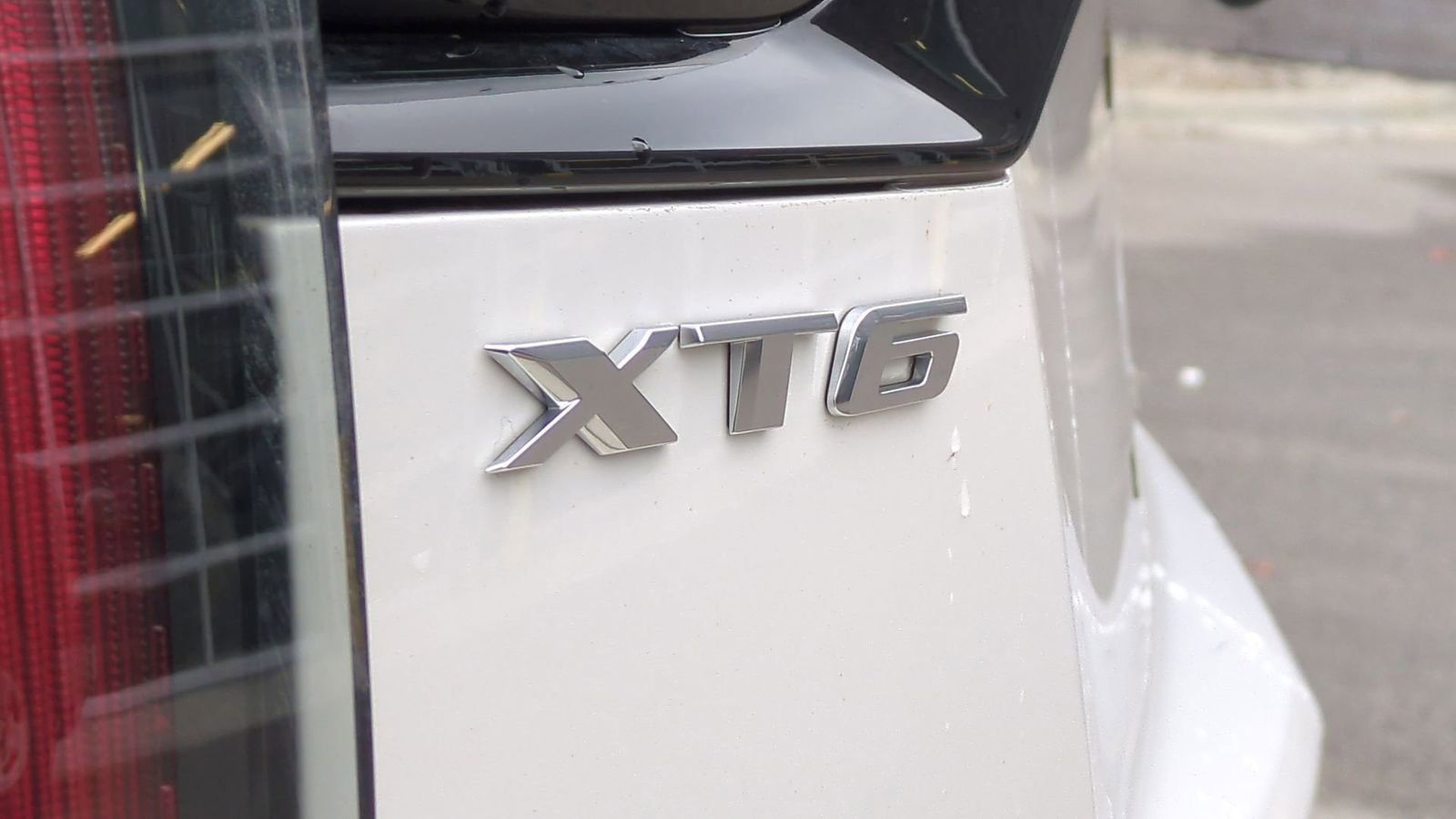 Used 2021 Cadillac XT6 Sport w/ LPO, ONYX Package image 12