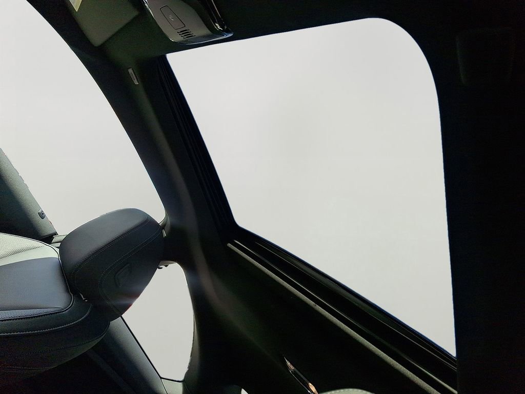 Certified 2025 BMW 230i xDrive Coupe w/ Premium Package image 14