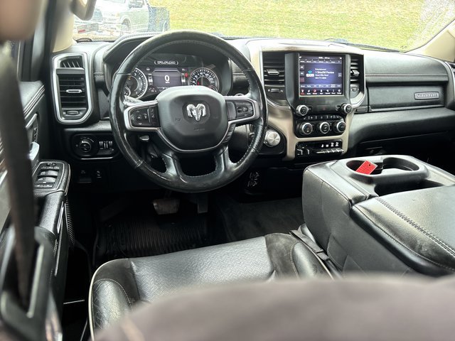 Used 2019 RAM 1500 Laramie AWD/4WD image 18