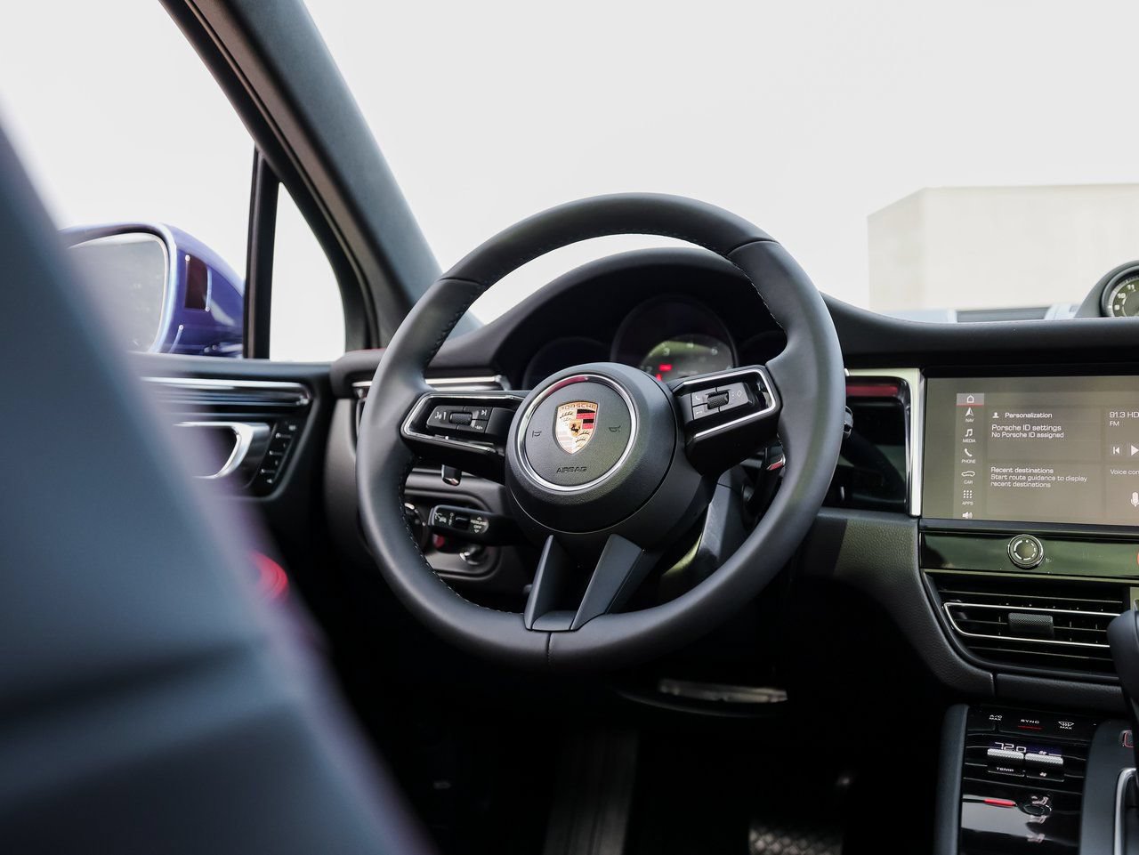 Certified 2026 Porsche Macan S AWD/4WD image 26