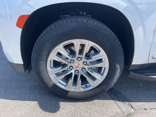 Used 2021 GMC Yukon XL SLT w/ SLT Luxury Plus Package image 10