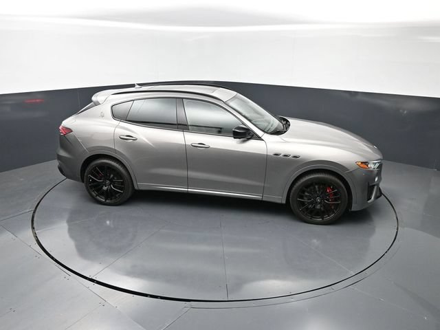 Used 2021 Maserati Levante S AWD/4WD image 20