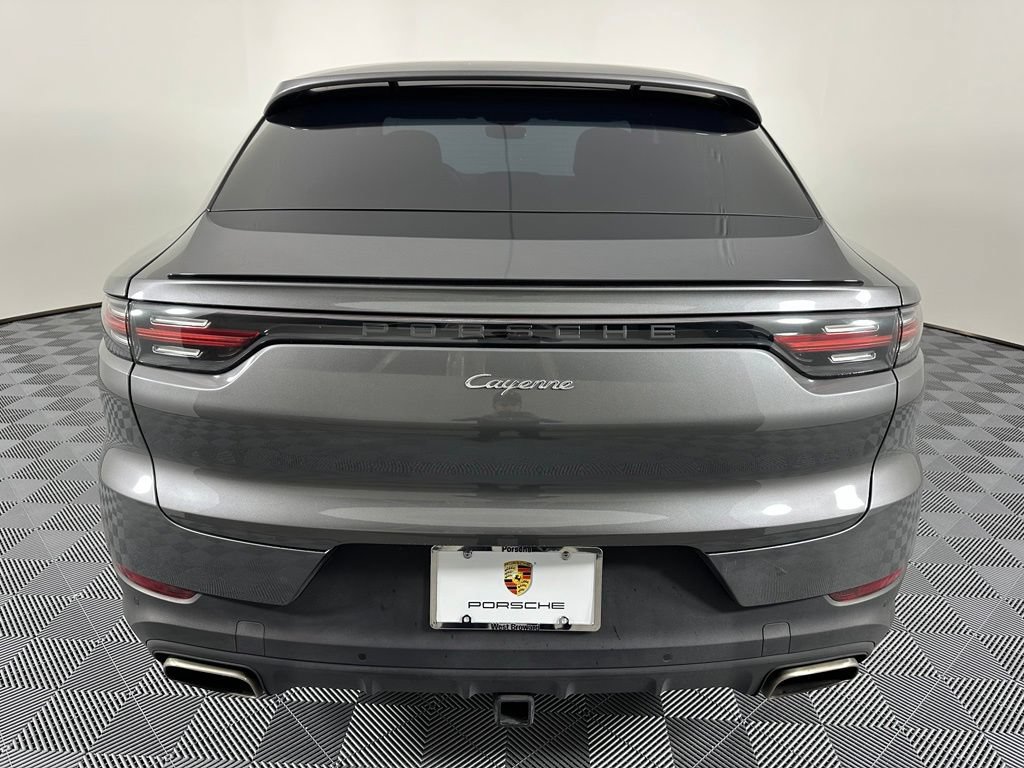 Certified 2023 Porsche Cayenne Coupe AWD/4WD image 13