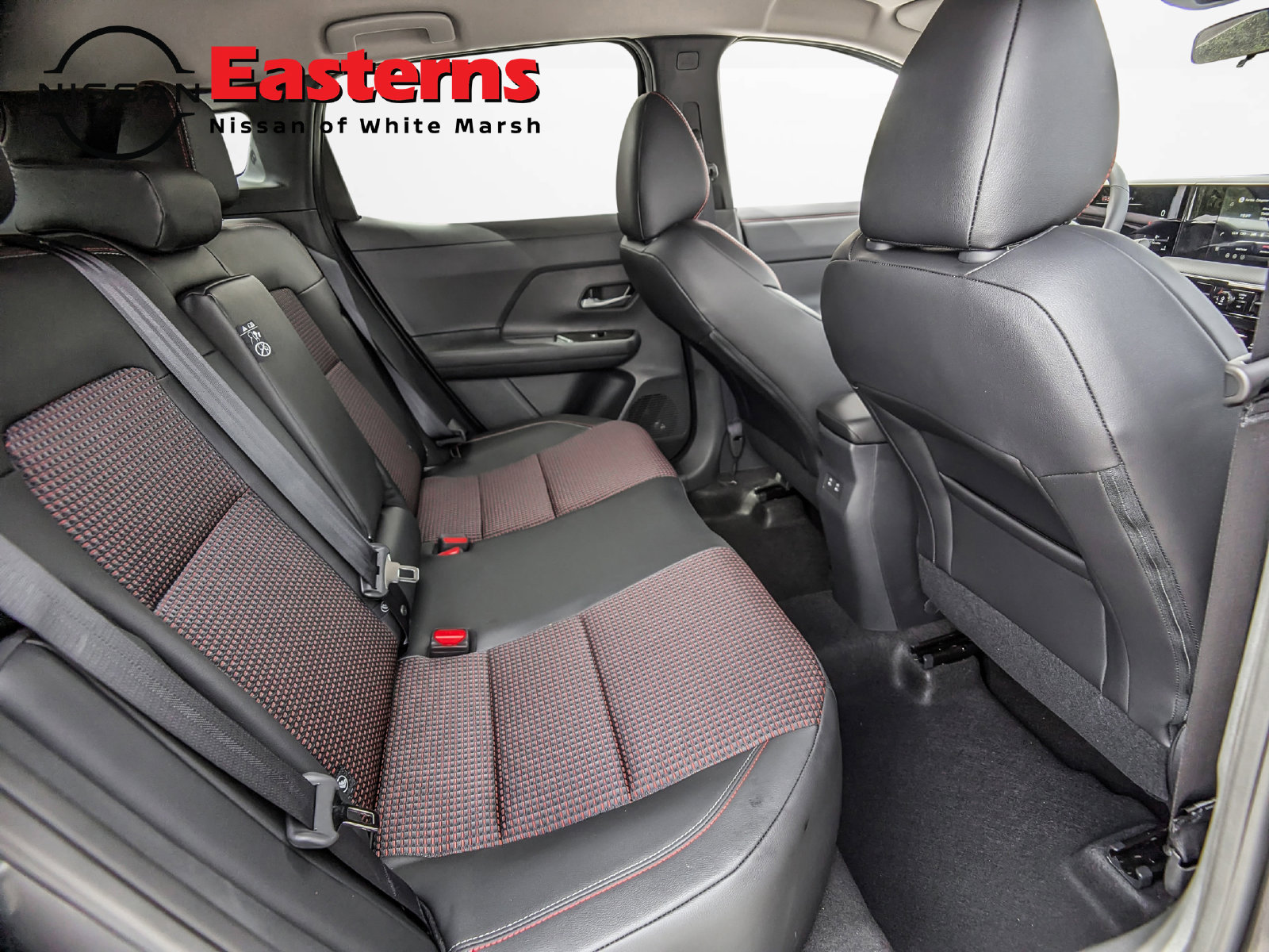 New 2027 Nissan Kicks SR FWD image 21