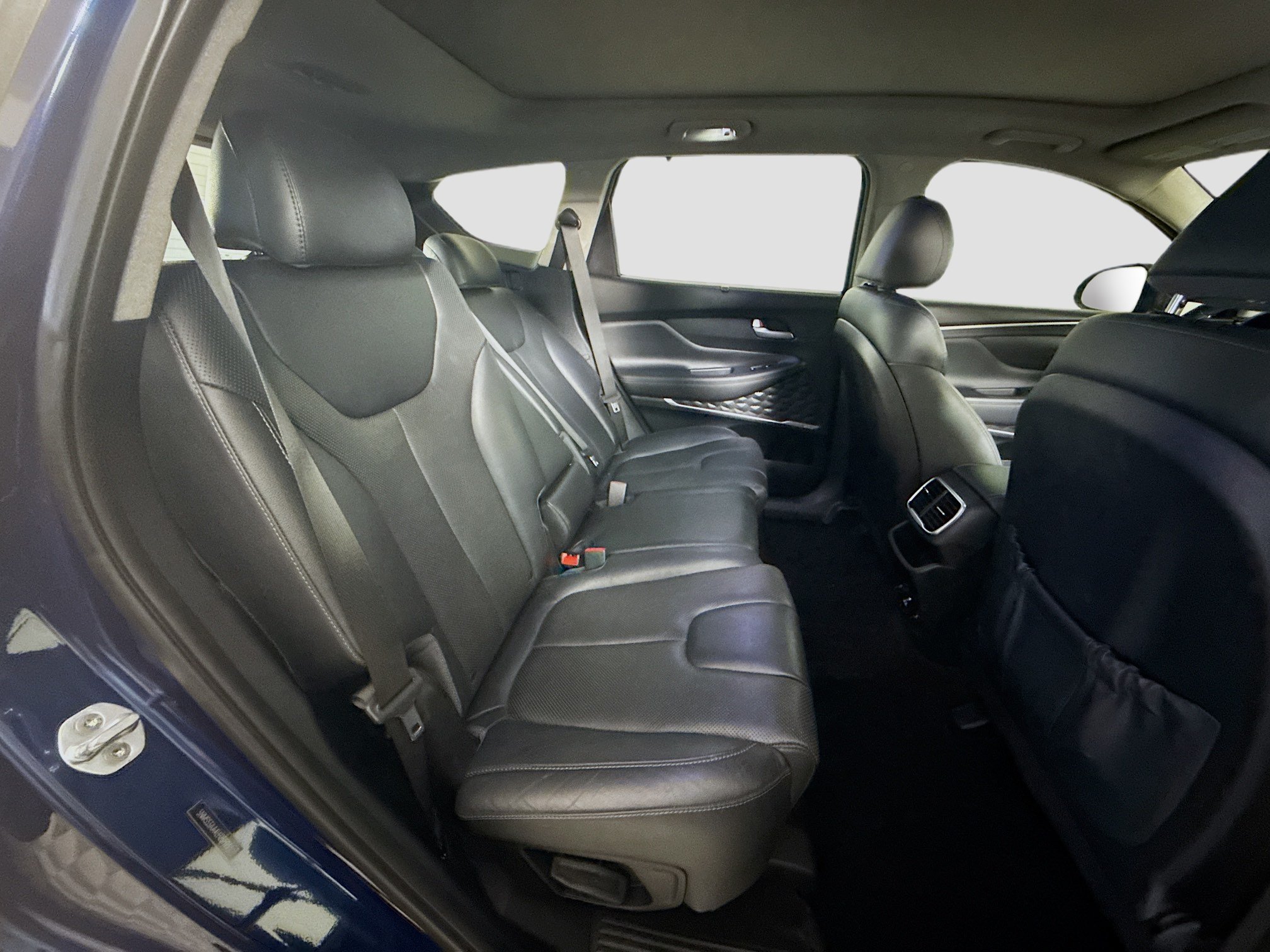 Used 2020 Hyundai Santa Fe Limited FWD image 27