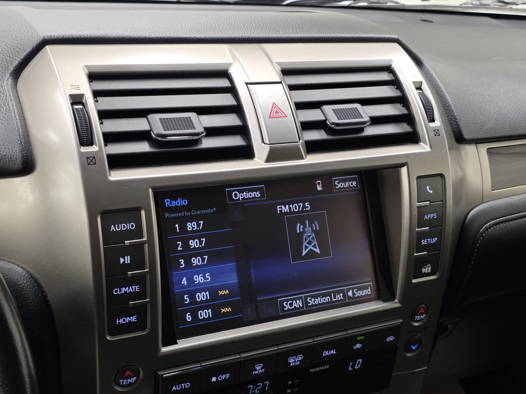 Used 2015 Lexus GX 460 AWD/4WD image 38
