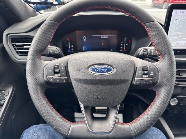 Used 2023 Ford Escape ST-Line w/ Tech Pack #1 AWD/4WD image 15