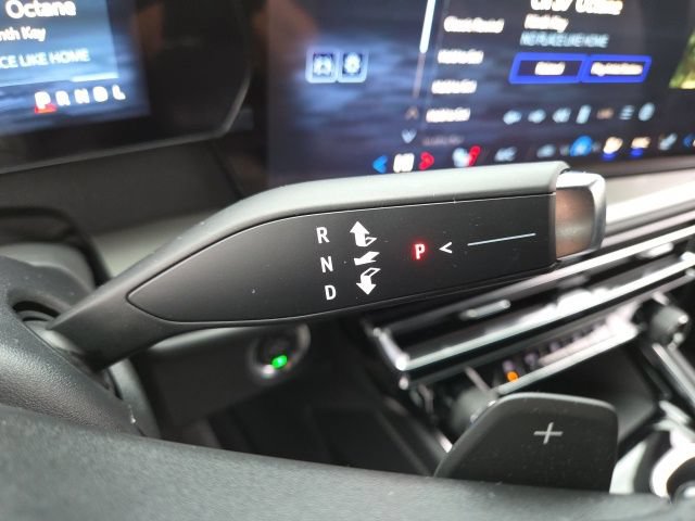 New 2027 Chevrolet Traverse LT w/ Midnight/Sport Edition AWD/4WD image 61