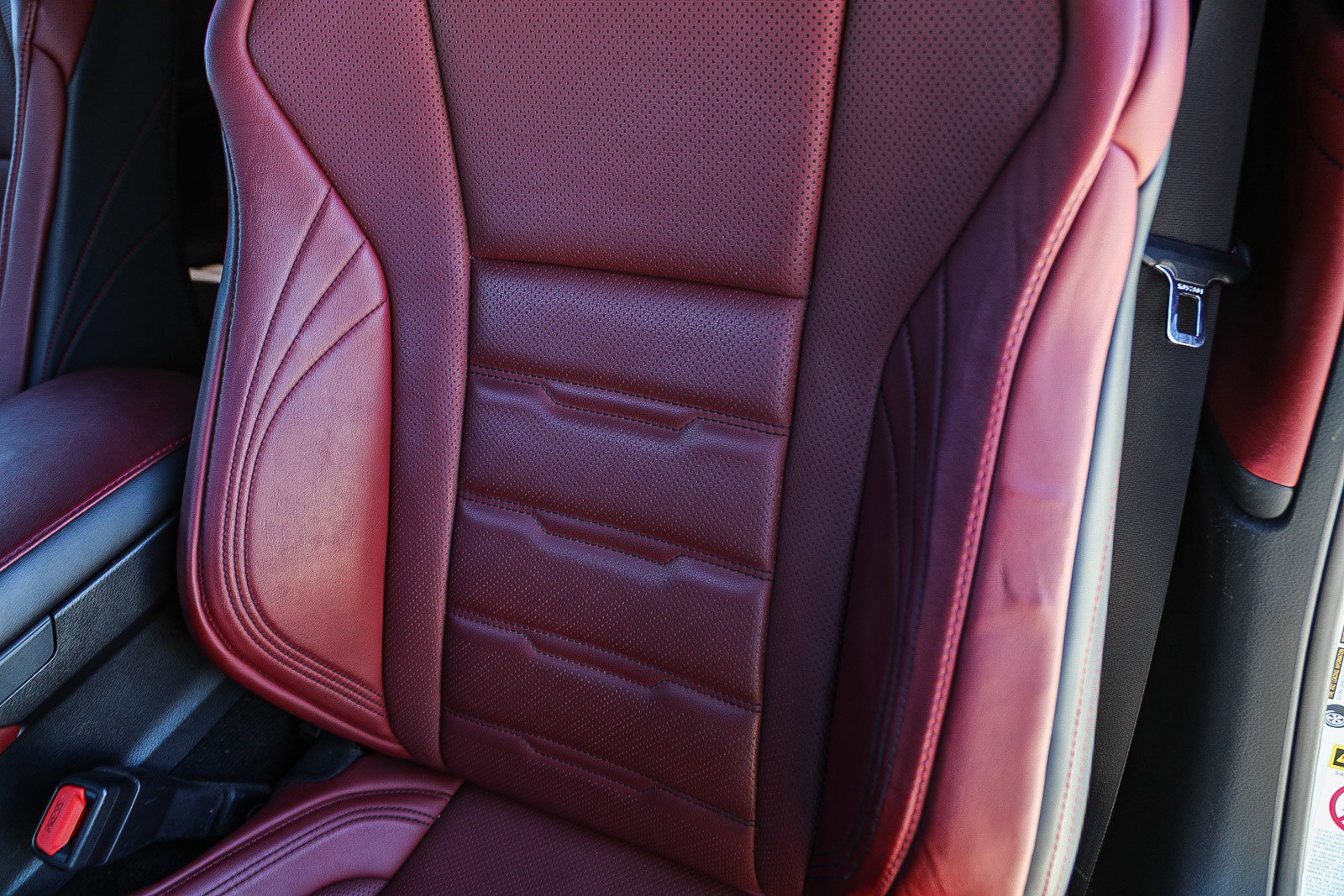 Used 2016 Lexus RC 200t image 23