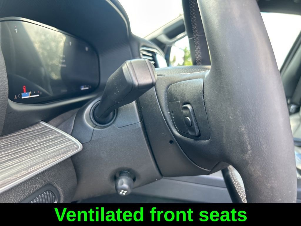 Used 2023 Jeep Wagoneer Series III w/ Preferred Equipment Group image 41