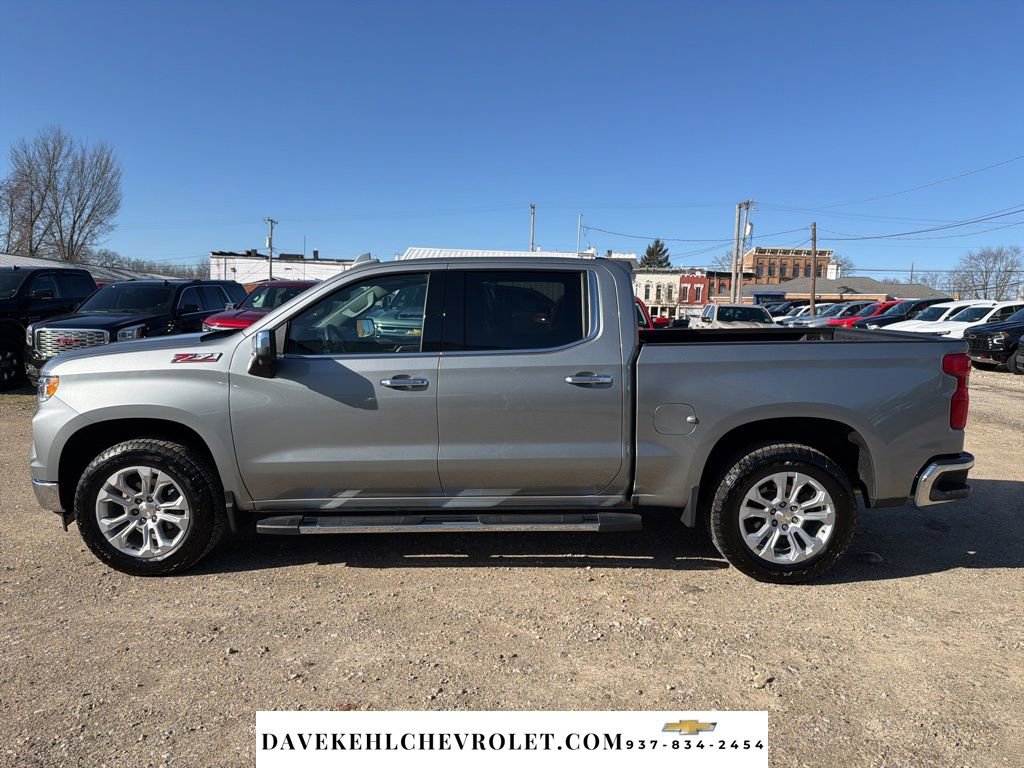 Used 2025 Chevrolet Silverado 1500 LTZ w/ LTZ Premium Package image 6