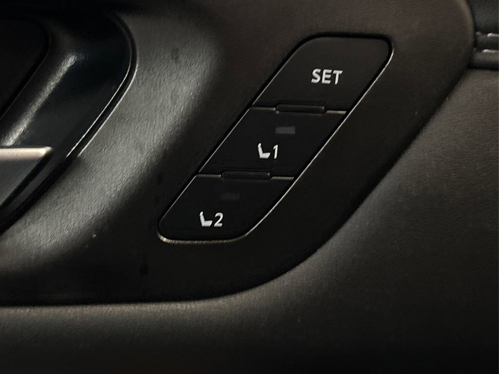 New 2025 Nissan Pathfinder Platinum w/ Cargo Package image 15