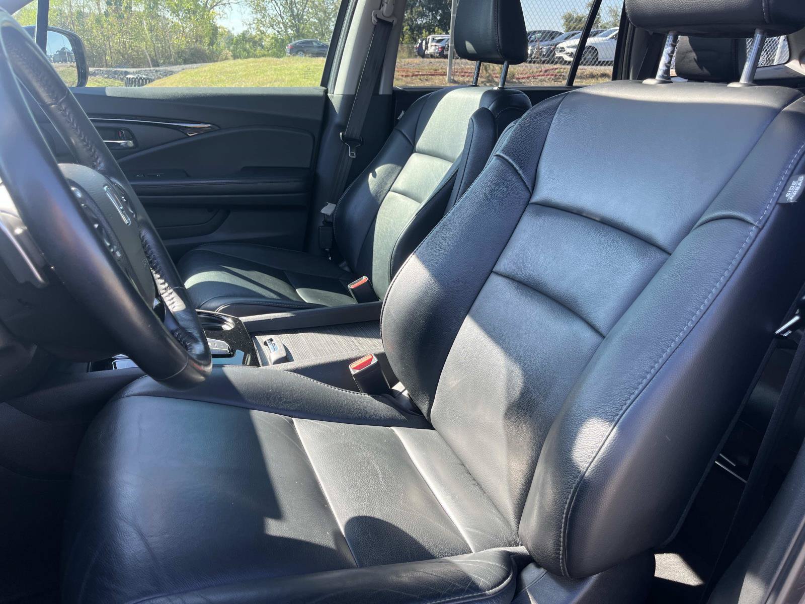 Used 2016 Honda Pilot Touring image 28
