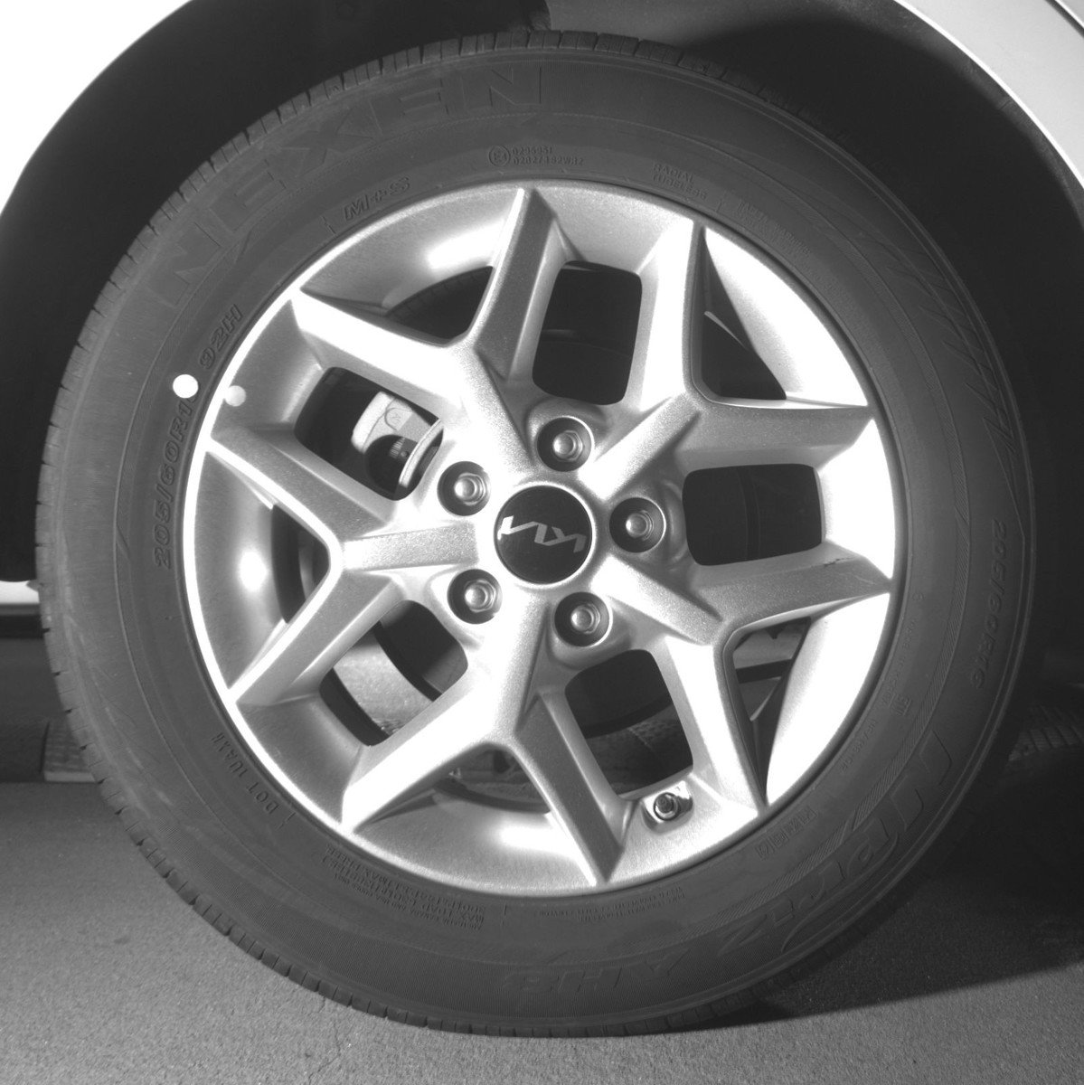 Used 2025 Kia Soul LX w/ LX Technology Package image 15