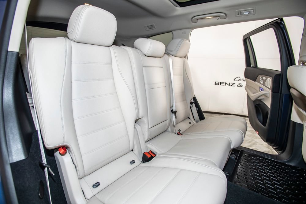 Used 2026 Mercedes-Benz GLS 580 4MATIC image 17