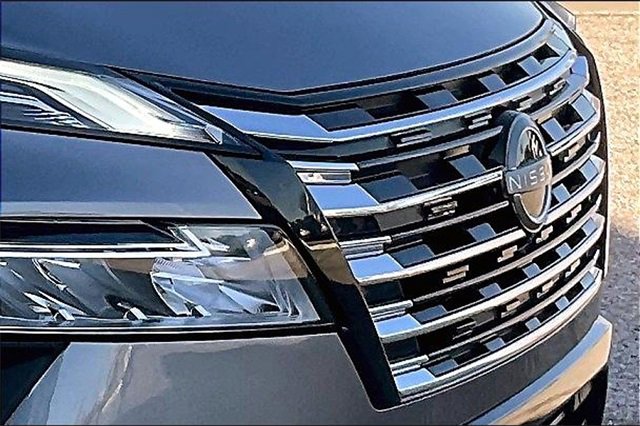 Certified 2025 Nissan Rogue Platinum w/ Platinum Premium Package image 26