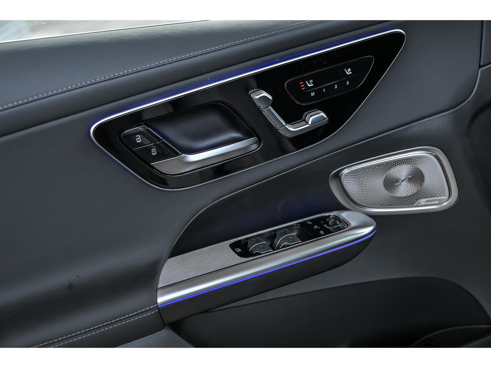 New 2026 Mercedes-Benz GLC 300 4MATIC image 5