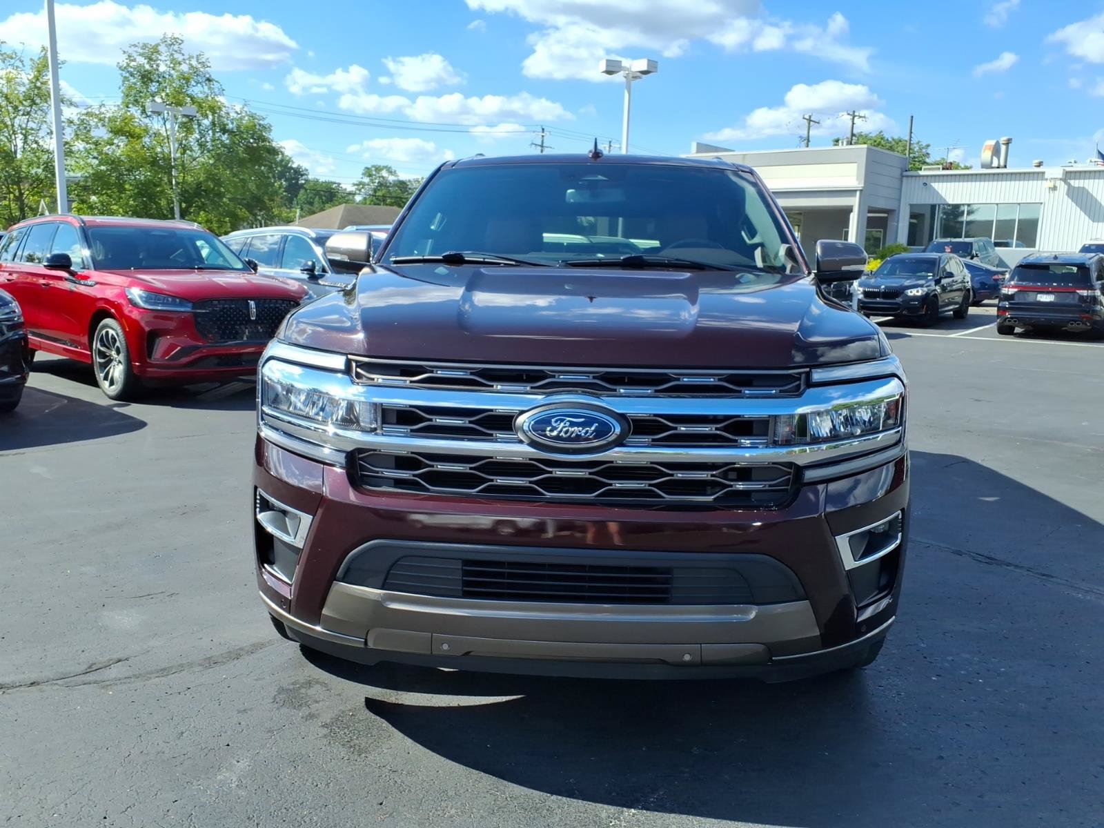 Used 2024 Ford Expedition King Ranch AWD/4WD image 2