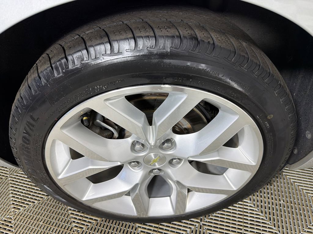Used 2018 Chevrolet Impala Premier FWD image 18