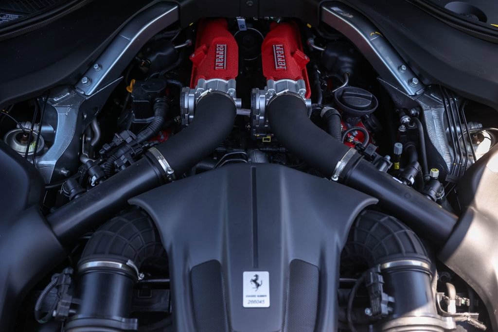 Certified 2021 Ferrari Roma RWD image 21