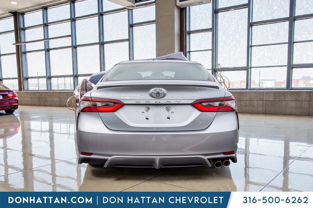 Used 2023 Toyota Camry SE image 29