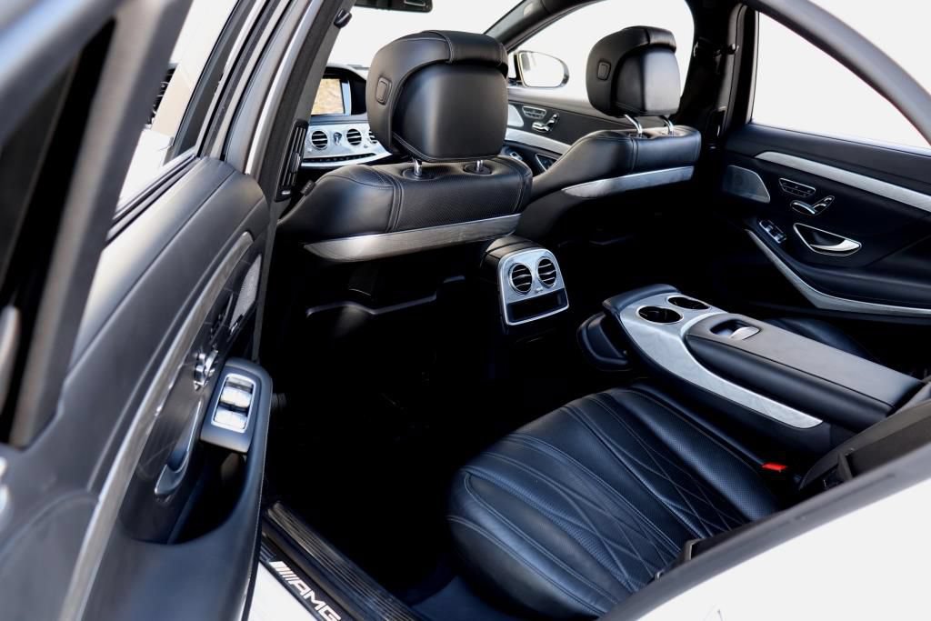 Used 2015 Mercedes-Benz S 63 AMG 4MATIC Sedan image 20