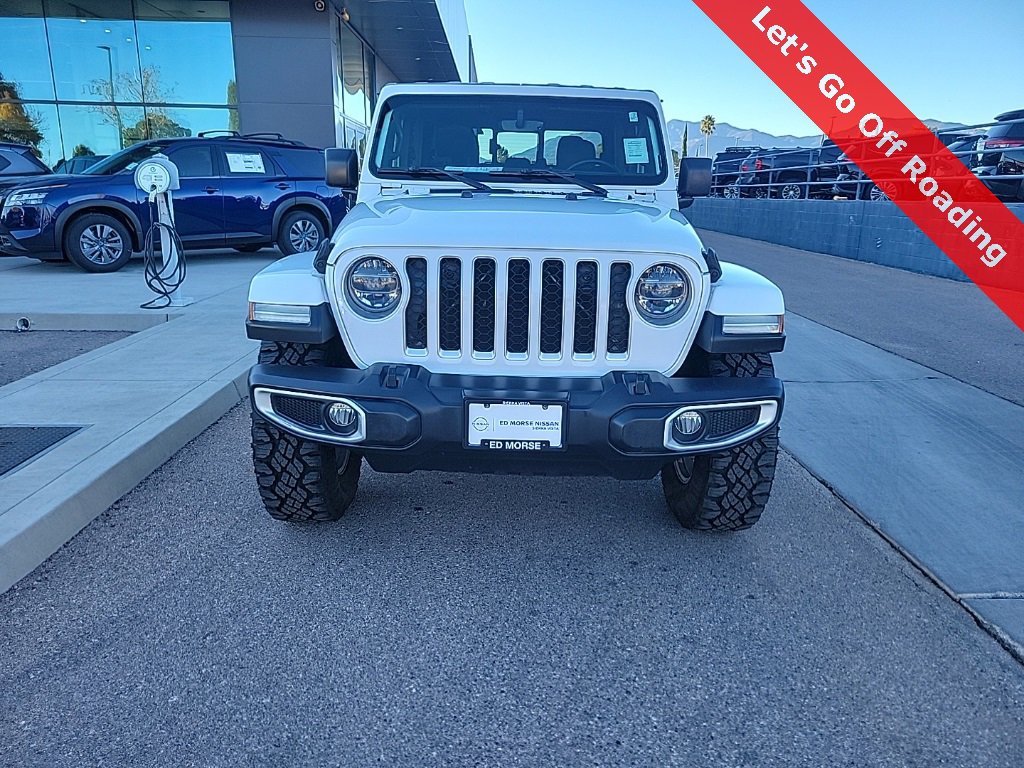Used 2020 Jeep Gladiator Overland video 2