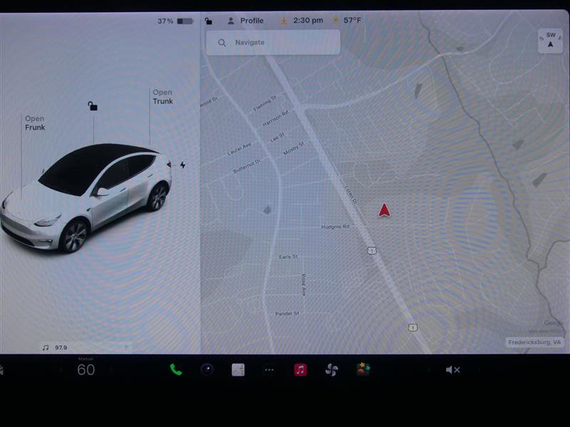 Used 2021 Tesla Model Y 2WD image 11