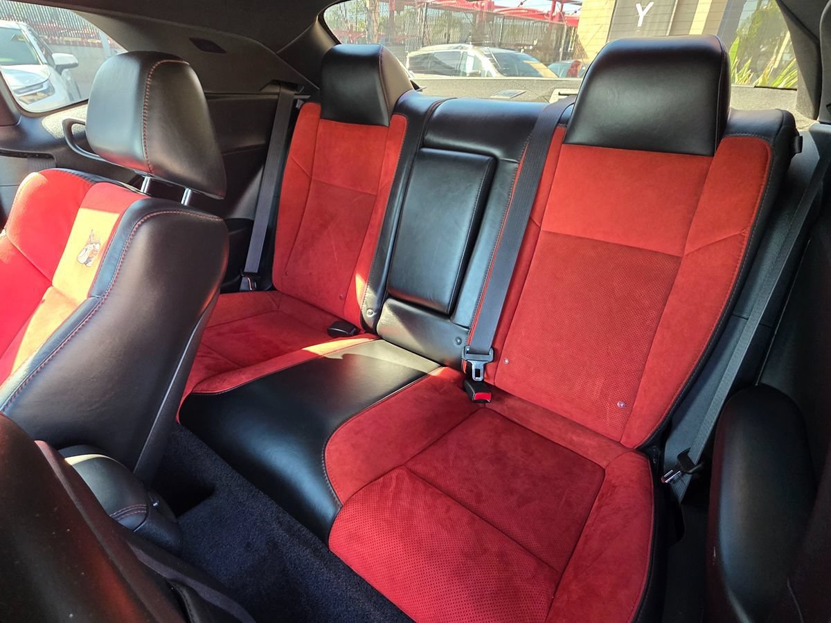 Used 2018 Dodge Challenger R/T Scat Pack RWD image 24