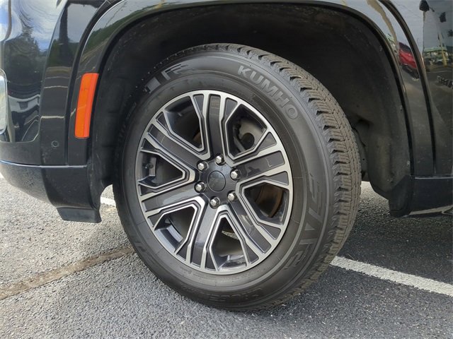 Used 2024 Jeep Wagoneer Series II w/ Flexible Seating Group image 38