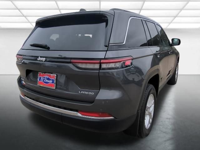 Used 2024 Jeep Grand Cherokee Laredo X image 27