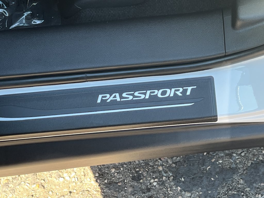 Used 2025 Honda Passport EX-L image 41