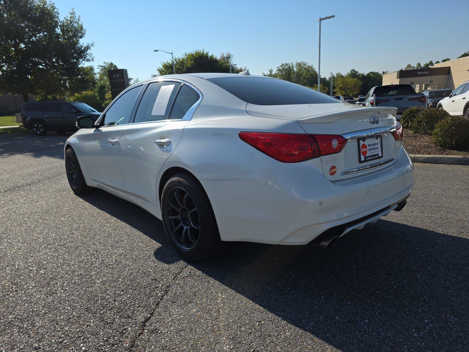 Used 2017 INFINITI Q50 Red Sport 400 AWD/4WD image 4