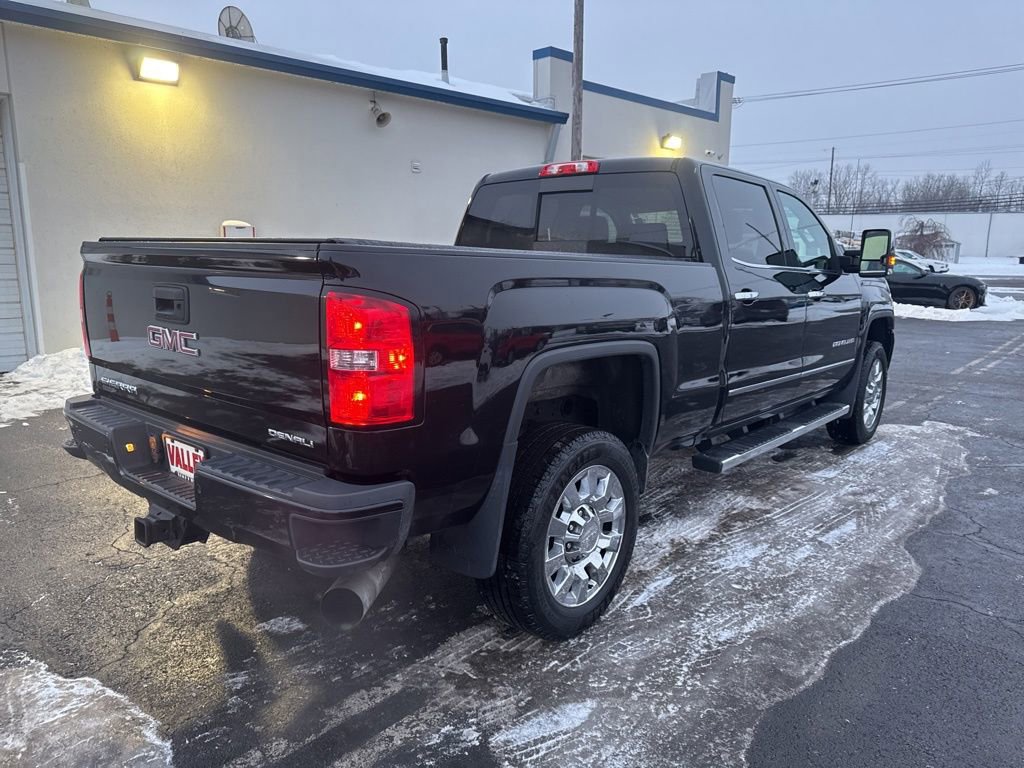 Used 2016 GMC Sierra 2500 Denali w/ Duramax Plus Package image 9