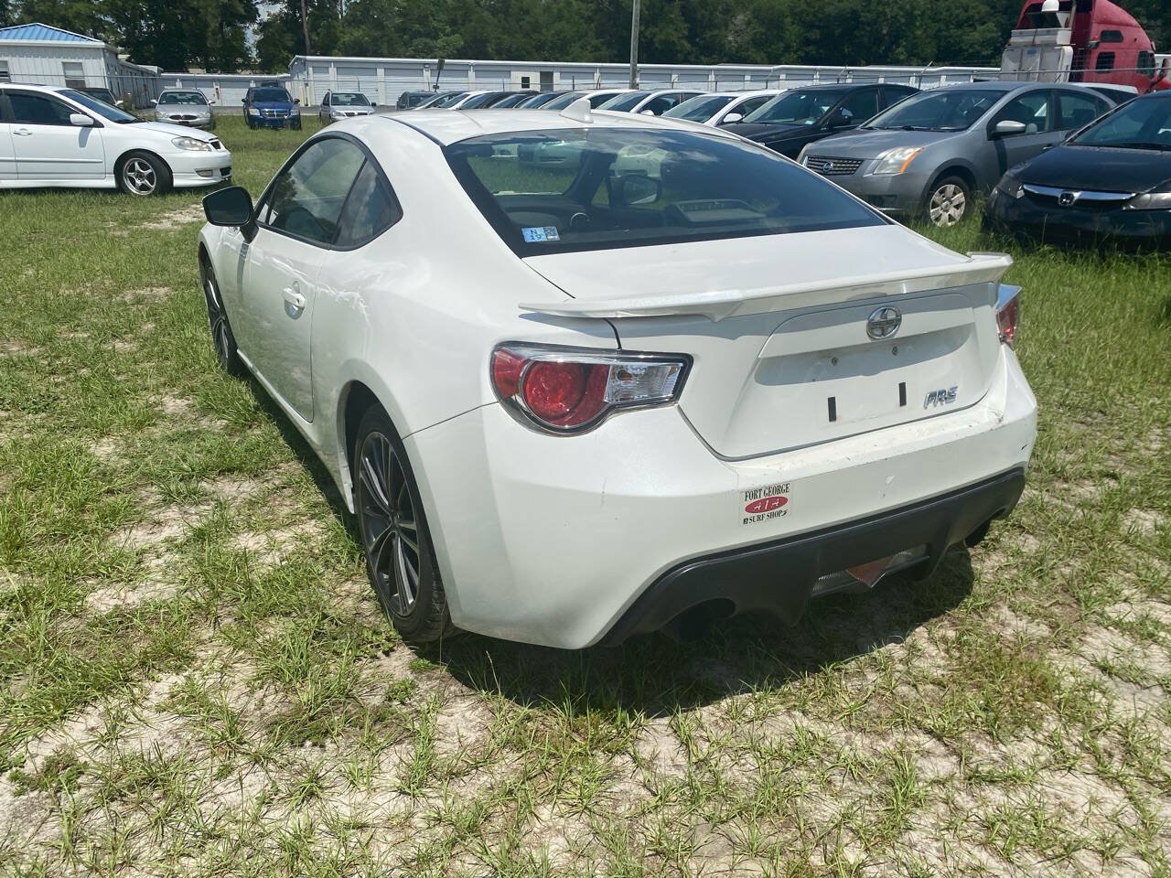 Used 2015 Scion FR-S RWD image 3