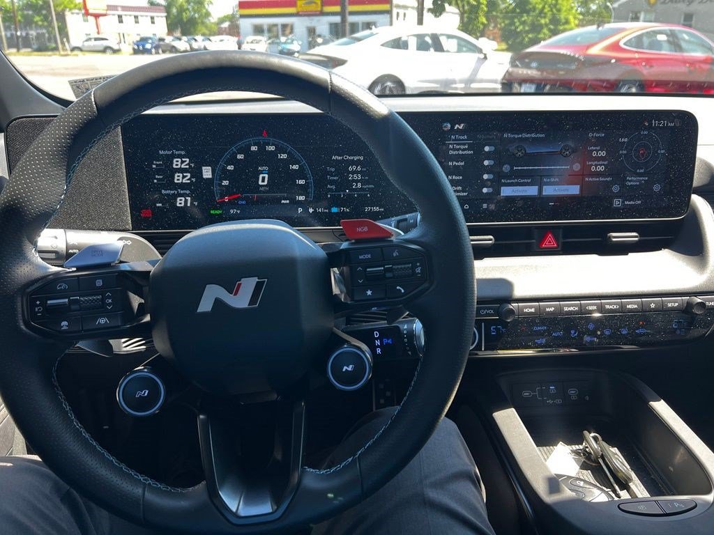 Certified 2025 Hyundai Ioniq 5 N AWD/4WD image 7