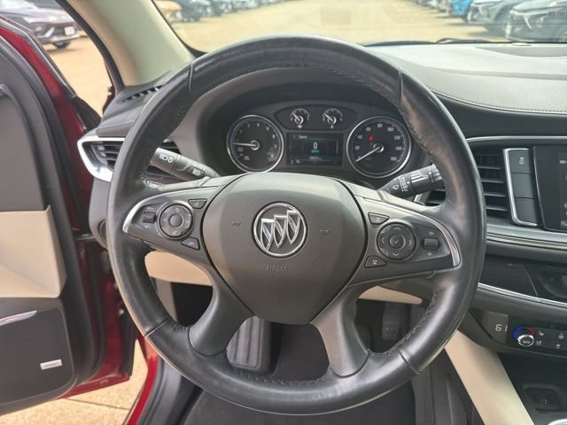 Used 2018 Buick Enclave Premium image 18