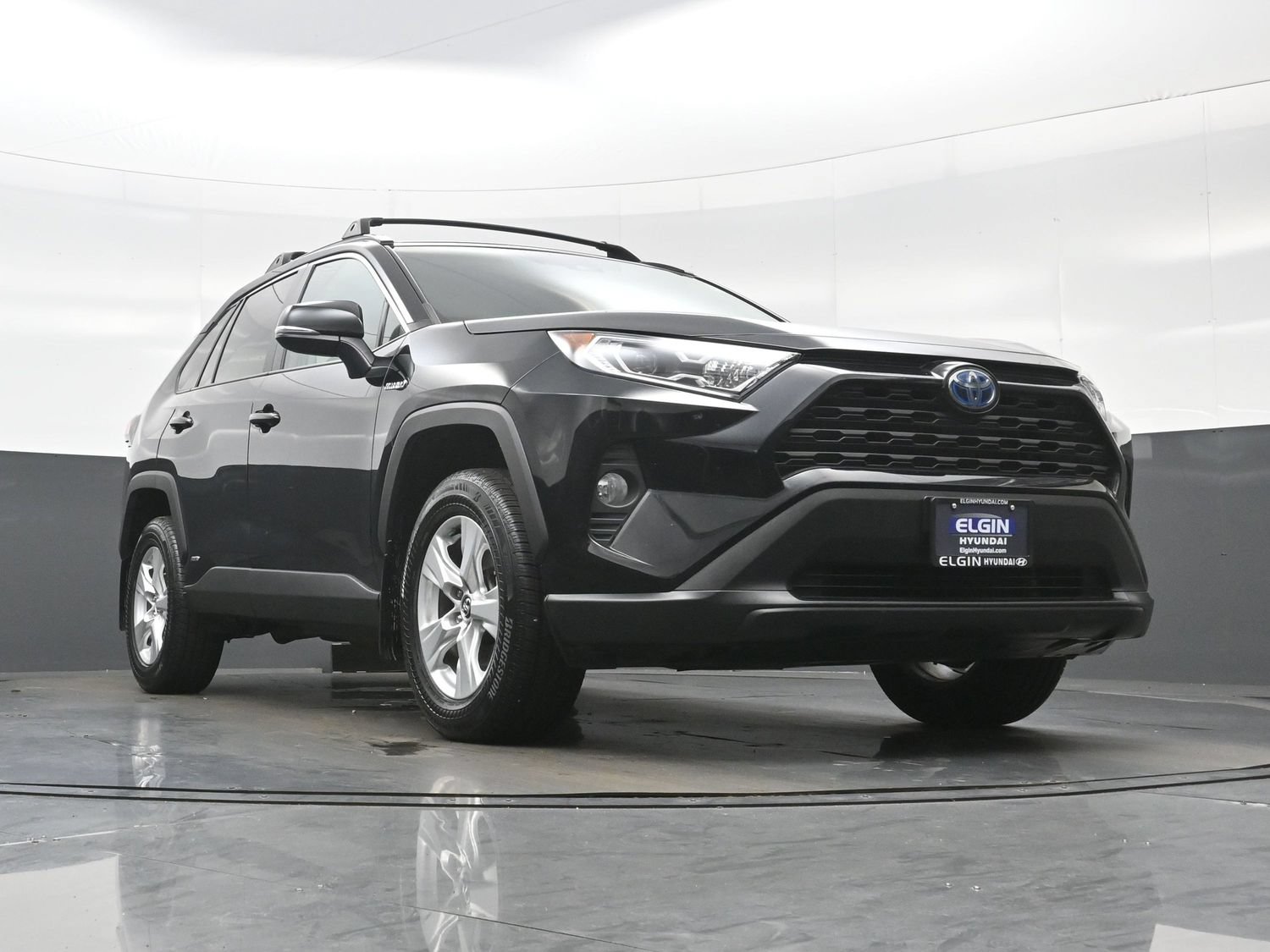 Used 2020 Toyota RAV4 XLE w/ XLE Grade Weather Package AWD/4WD image 33