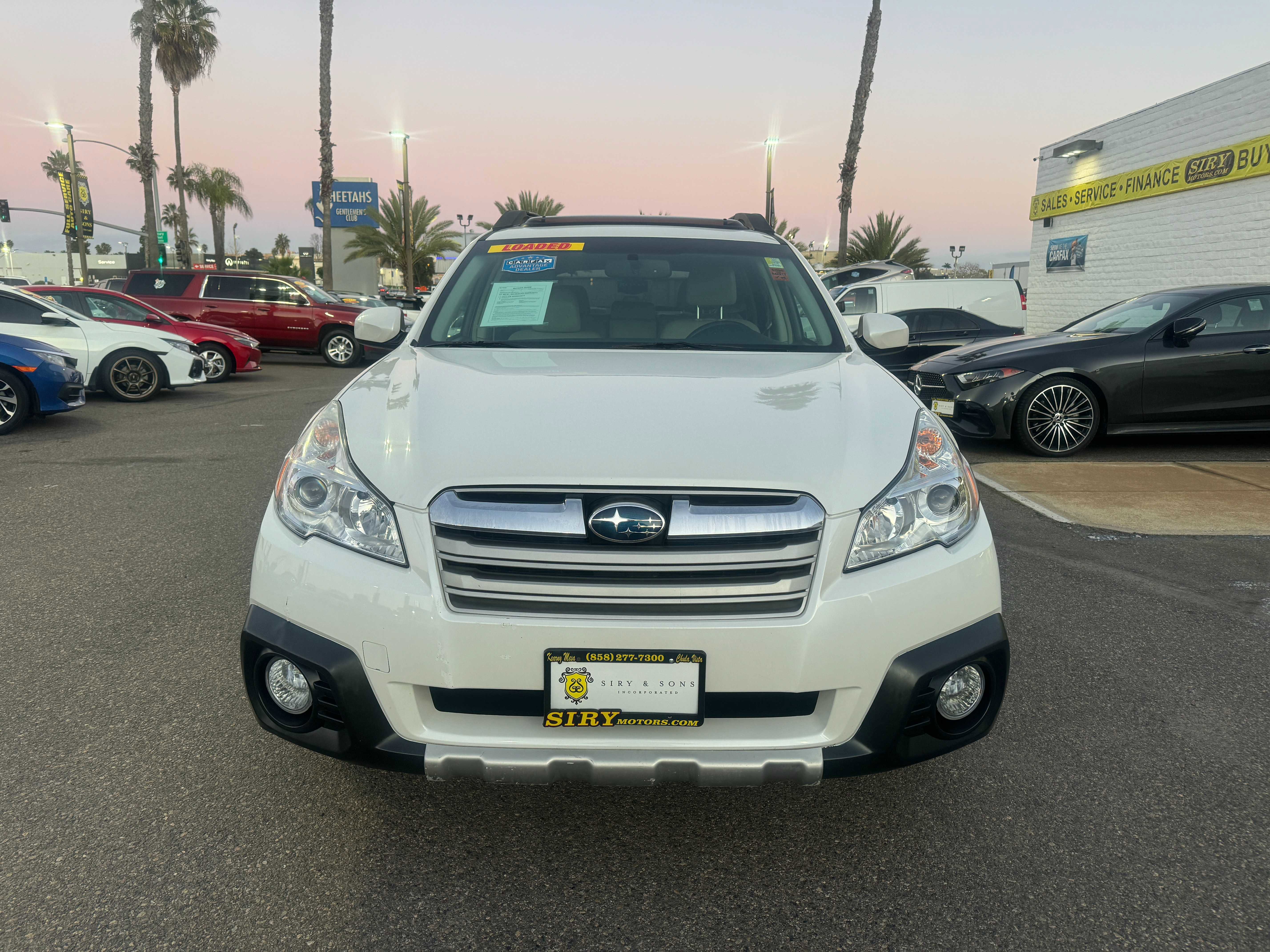 Used 2014 Subaru Outback 2.5i Limited image 2