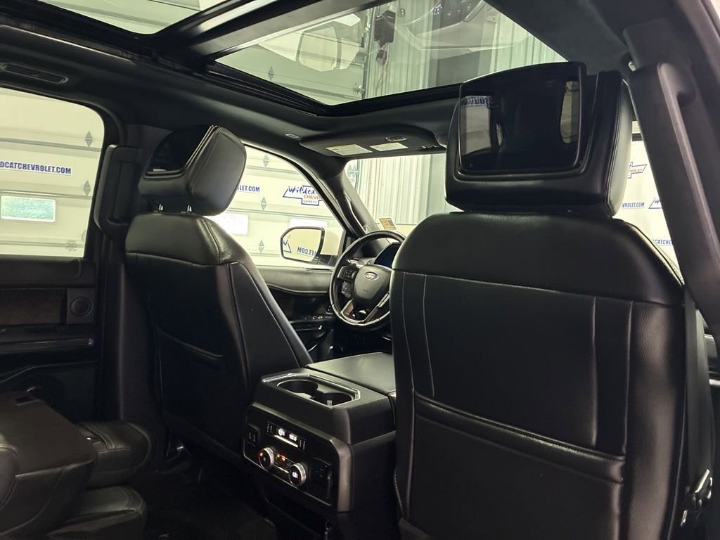 Used 2018 Ford Expedition Max Limited w/ Equipment Group 301A RWD image 41