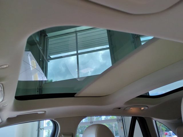 Certified 2021 Mercedes-Benz GLC 300 image 18