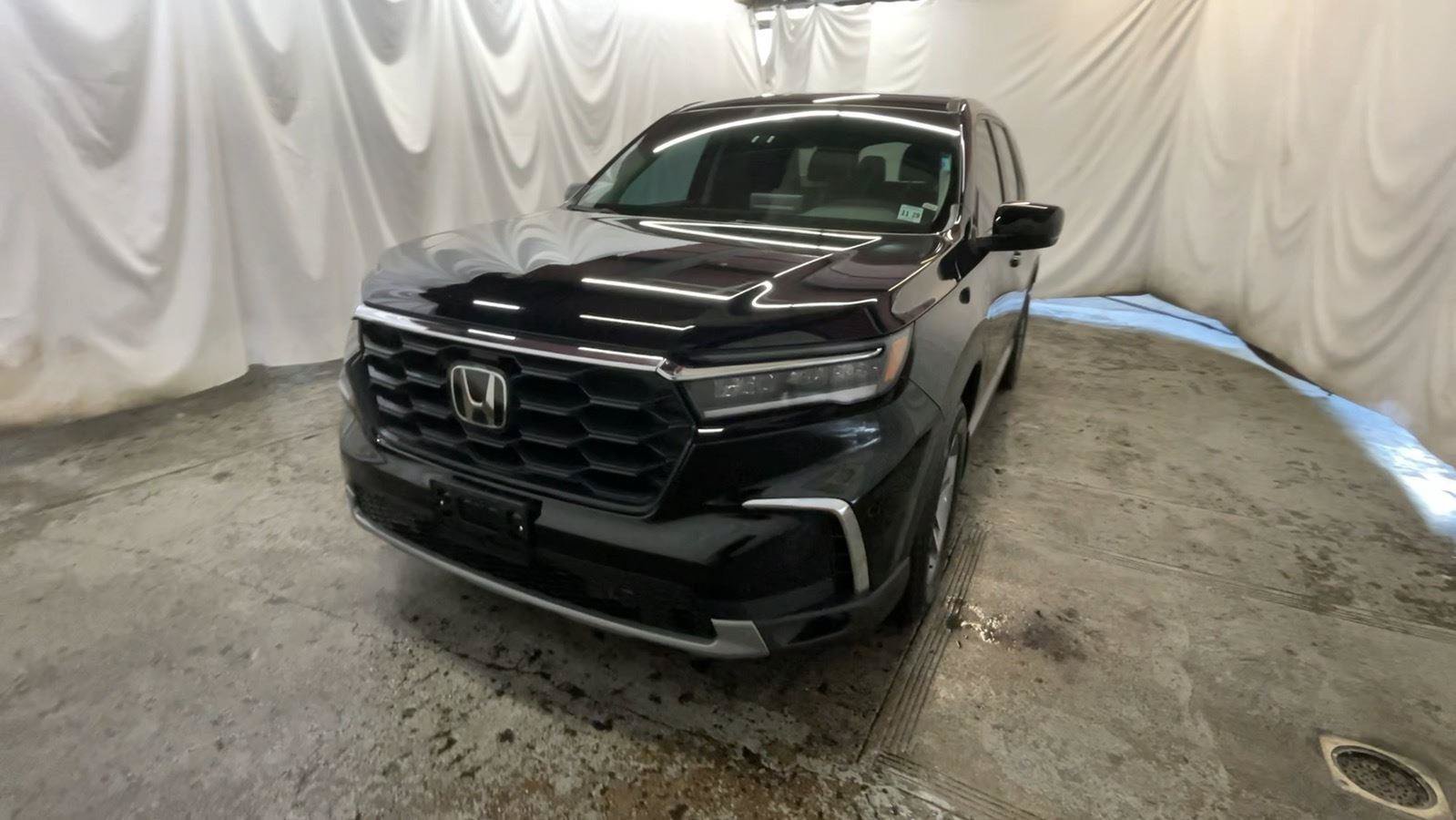 Certified 2025 Honda Pilot EX-L image 15