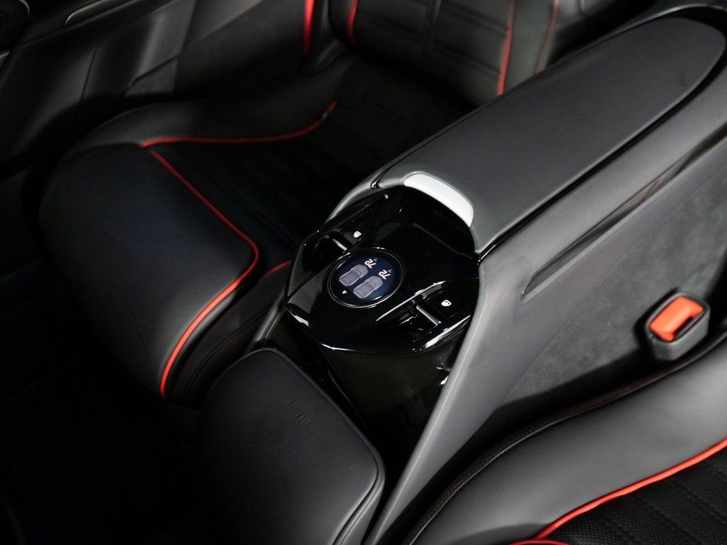 Used 2025 Ferrari Purosangue image 45