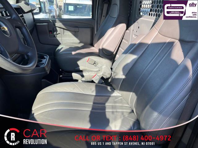 Used 2021 Chevrolet Express 2500 w/ Driver Convenience Package image 7