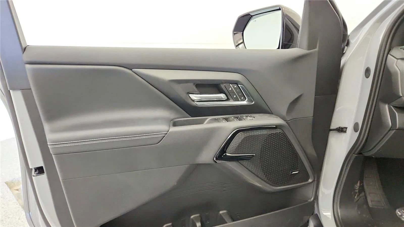 New 2026 Chevrolet Silverado EV LT w/ Plus Package image 28