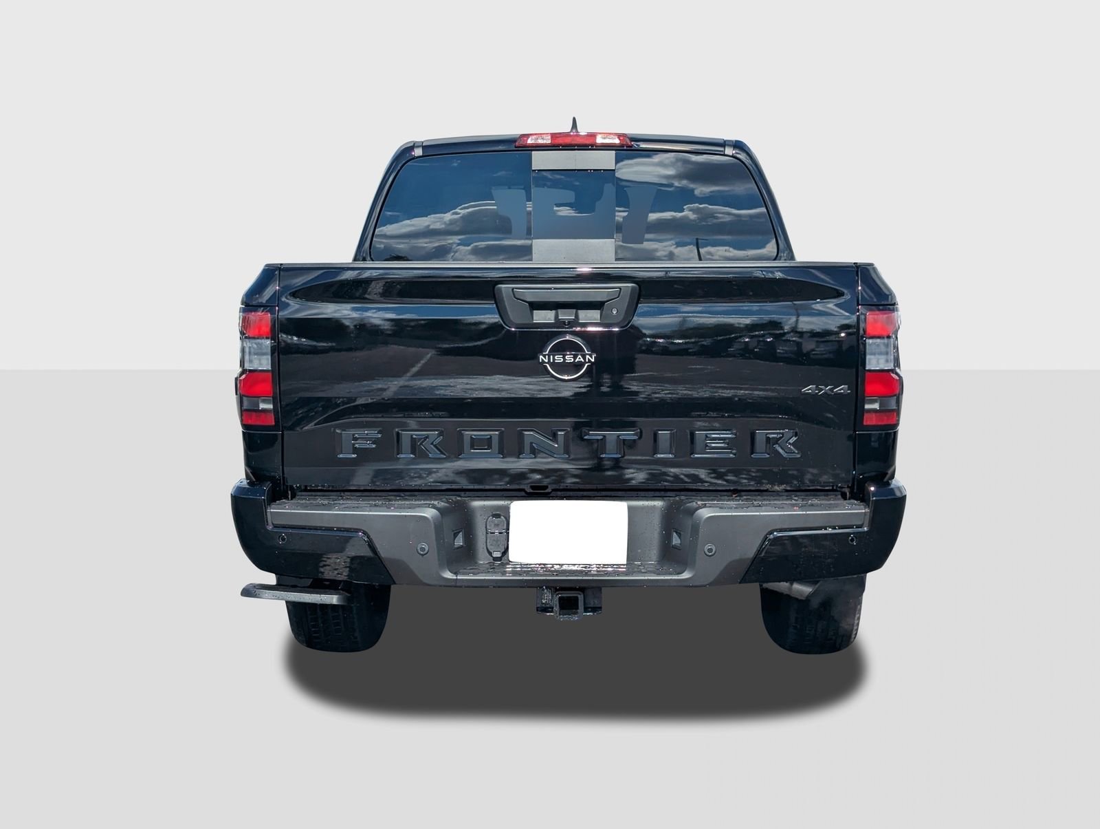 New 2026 Nissan Frontier SV w/ Tow Package AWD/4WD image 4