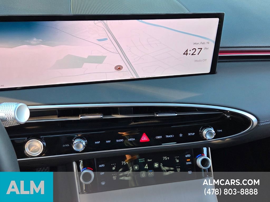 Used 2026 Genesis GV70 2.5T Advanced image 20