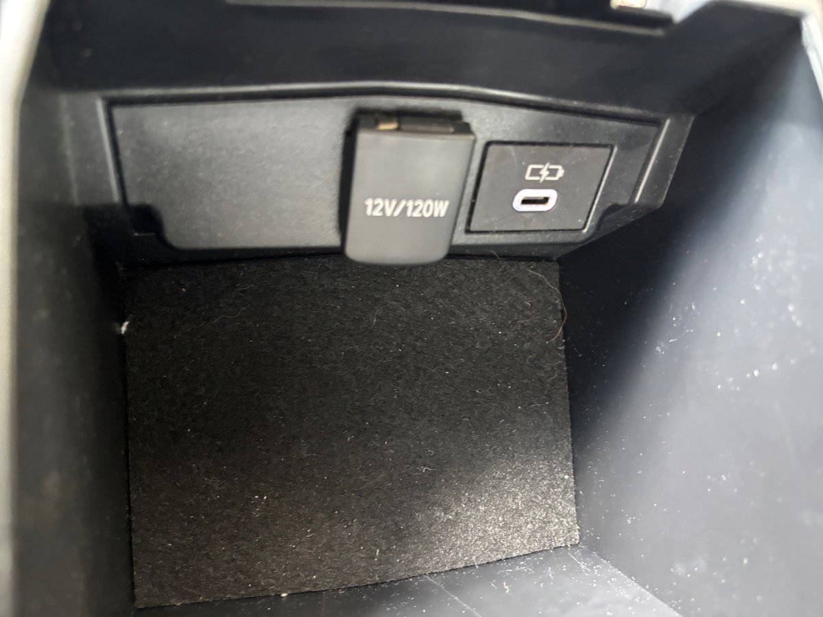 Used 2024 Toyota Corolla SE FWD image 34