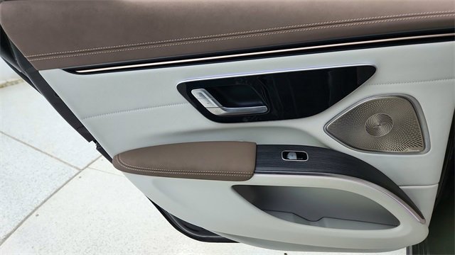 Used 2023 Mercedes-Benz EQS 450+ Sedan image 31