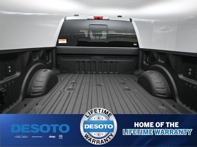 New 2026 Ford F250 Lariat w/ Chrome Package image 17